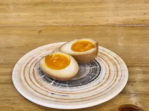 Huevo Marinado