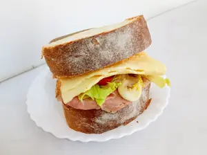 Tostado prosciutto