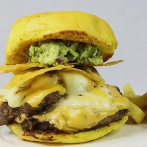 Burger Crunch + Papas Fritas