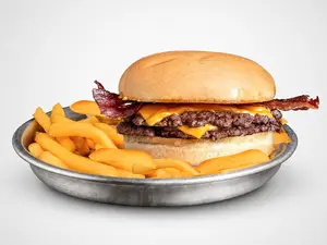 CheeseBacon Callejera (Doble) + Papas Chicas