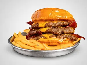 King Size (Triple) + Papas