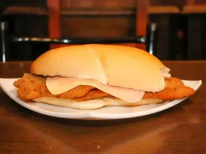 Mila de pollo jamón y queso