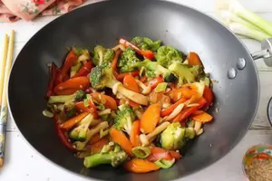 Wok vegetariano/vegano