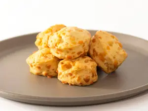 Scones De Queso ¼