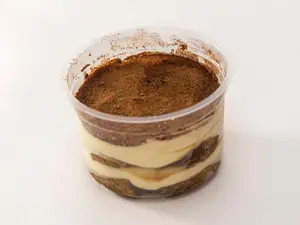 Tiramisú congelado