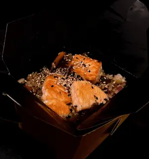 Wok Salmon