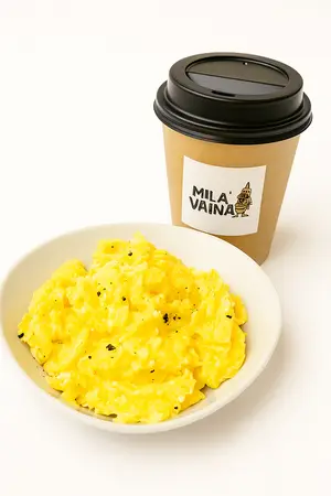 Huevos revueltos + cafe/jugo