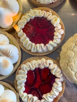 Porción de tarta de frutilla