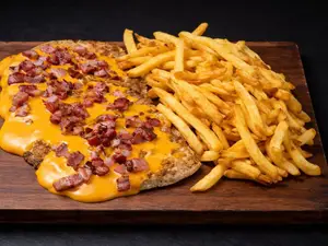 Milanesa Con Cheddar Y Panceta