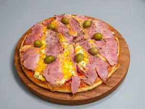 Pizza cheddar y panceta