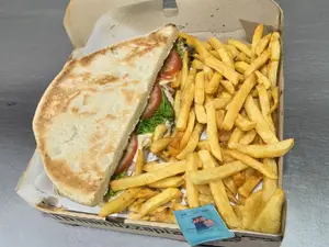 Sándwich en pan de pizza p2
