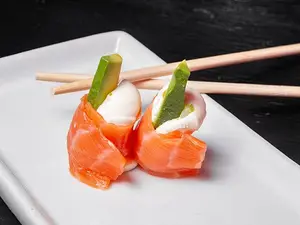 Geisha roll (10 piezas)