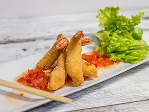 Langostinos crujientes (4 unidades)