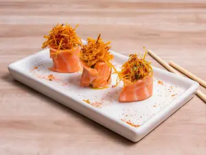 Tiradito avocado