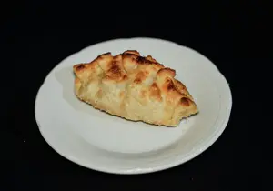 Empanada de caprese