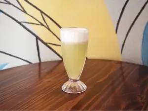 Limonada menta y jengibre