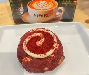 Cookie red velvet rellena