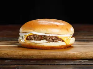 Hamburguesa kids + papas