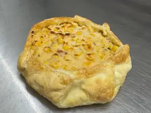 Tarta de choclo y salsa blanca