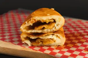 Empanada Plátano y Queso