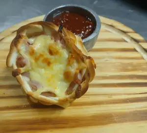 Canastitas jamón y provolone