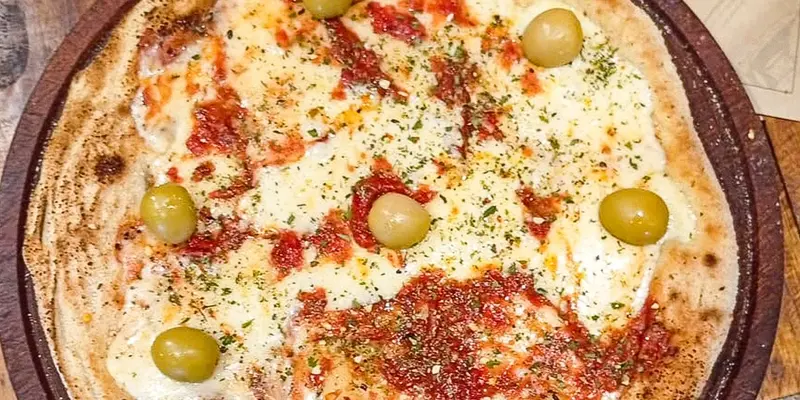 Pizza muzzarella