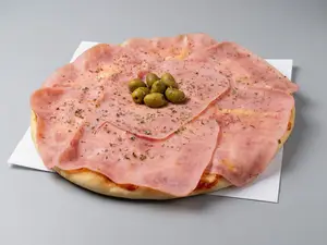 Pizza Muzzarella con Jamón