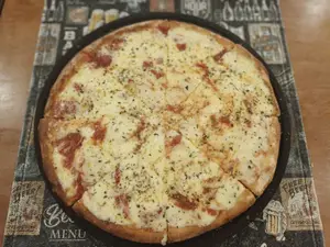 Pizza muzzarella doble