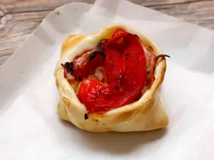 Canastita de jamón y morrón
