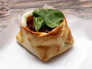 Jamón crudo y rúcula