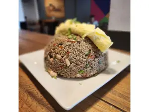 Arroz Chaufa De Pollo O Carne