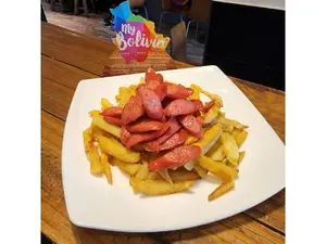 Salchipapas