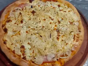 Pizza fugazetta
