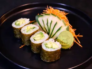 Avocado osomaki 5 piezas