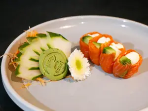 Geishas de salmón (4 piezas)