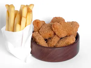 Nuggets x8 con papitas
