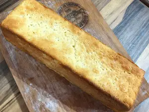 Pan tipo lactal