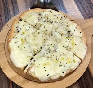 Pizza fugazzeta individual