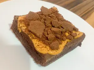 Porcion de brownie