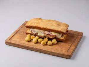 Sándwich de milanesa de pollo