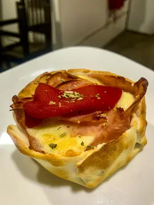 Canasta Jamón Y Morron