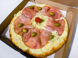 Fugazzeta Con Jamón Grande