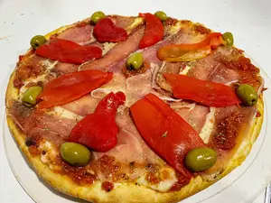 Jamon Crudo Y Morron Chica