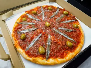 Salsa Y Anchoas Grande