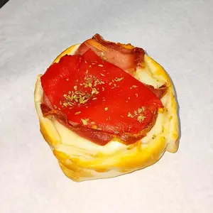 Canasta Jamón Crudo Y Morrón