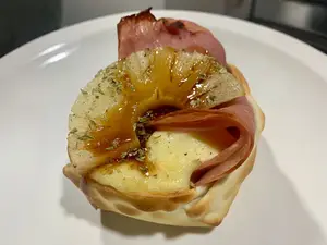 Canasta Jamón Y Ananá