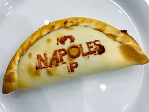 Empanada Pollo