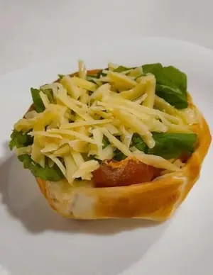 Canasta Jamón Crudo Y Rúcula