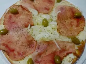 Fugazzeta Con Jamón Chica