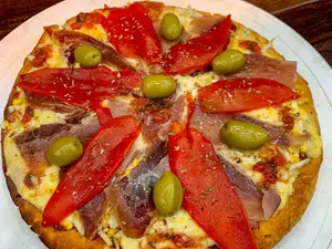 Jamón Crudo, Morrón, Y Huevo Chica